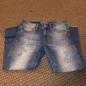 Wit and wisdom cropped jeans